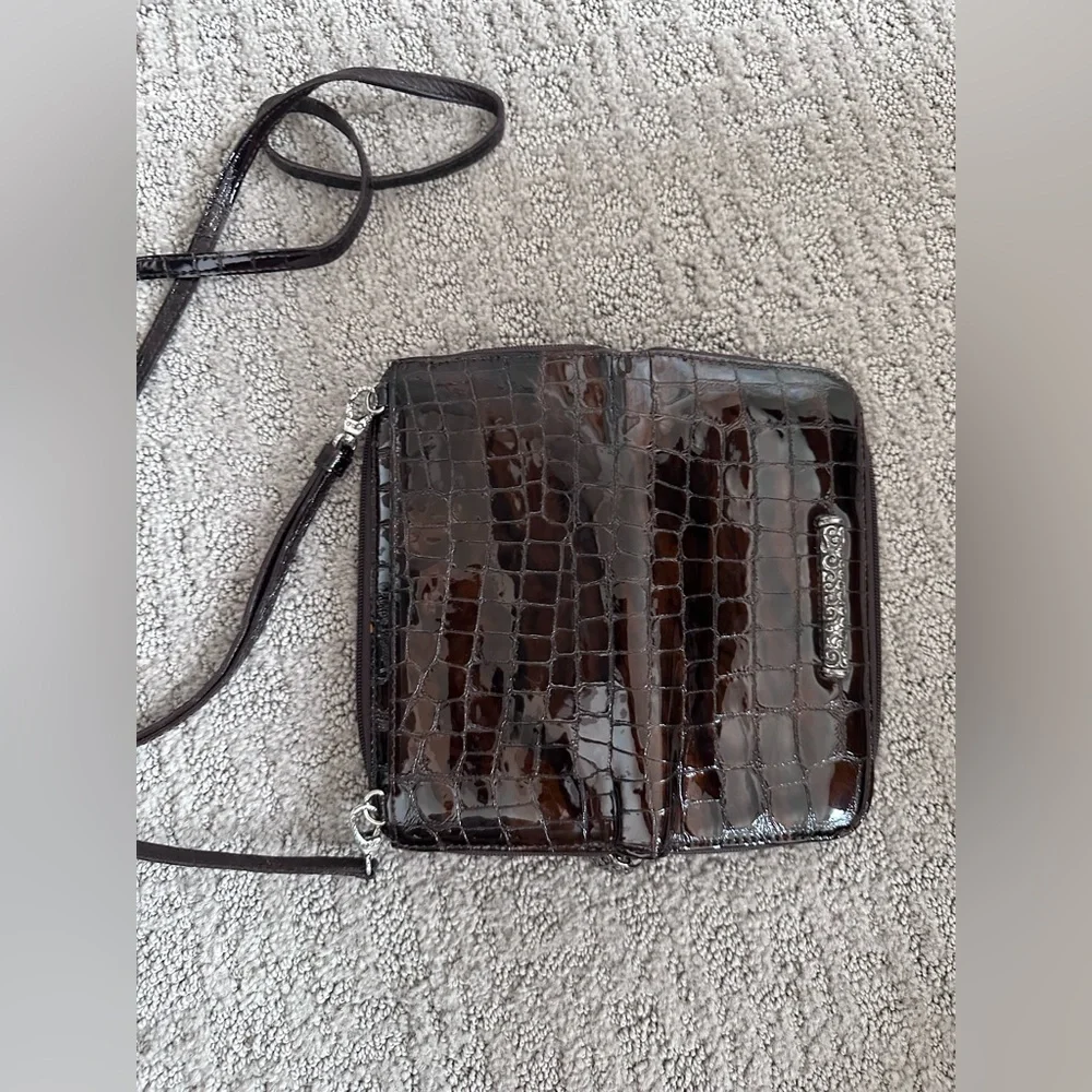 Brighton Brown Croc Embossed Leather Organizer Crossbody Wallet Purse